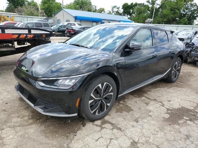 2024 KIA EV6