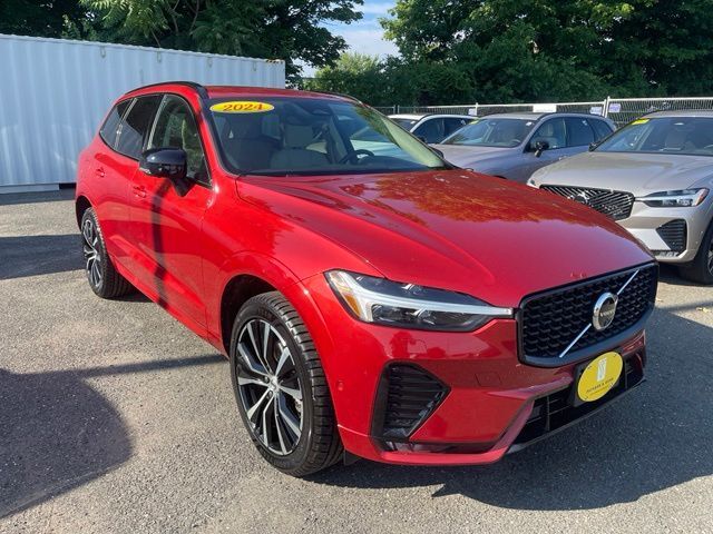 2024 VOLVO XC60