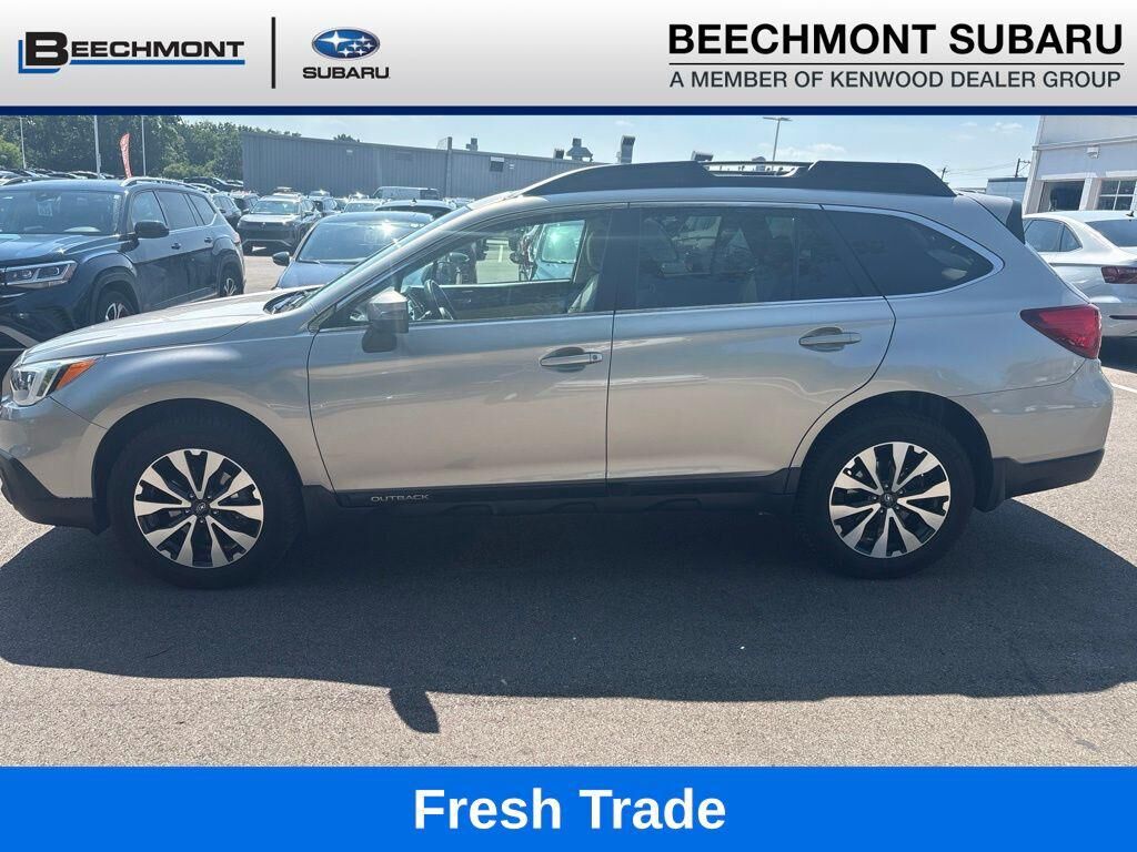 2017 SUBARU Outback