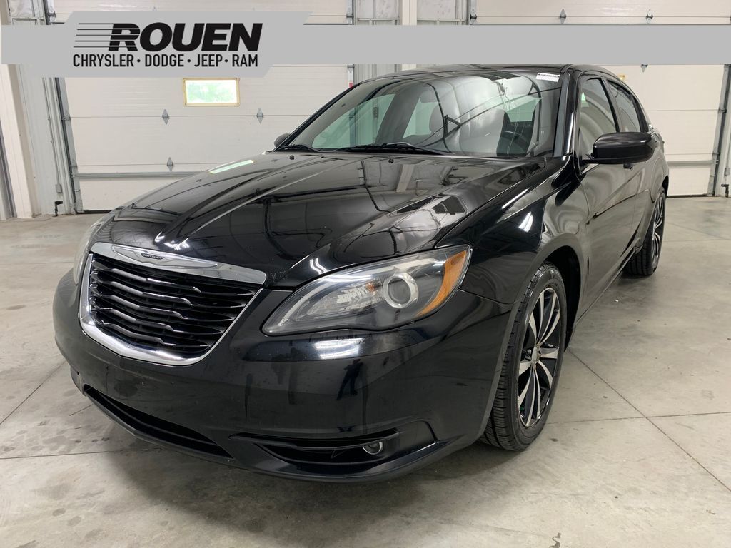 2014 CHRYSLER 200