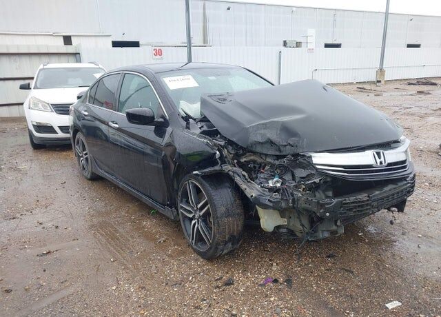 2017 HONDA Accord