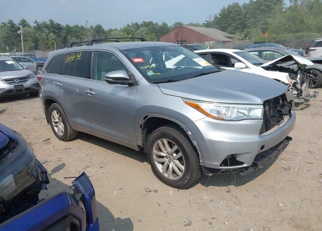 2015 TOYOTA Highlander