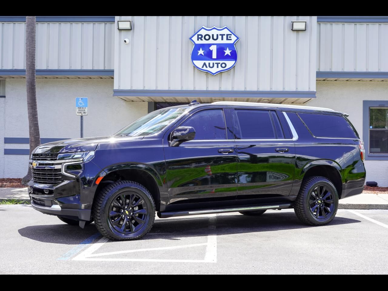 2021 CHEVROLET Suburban