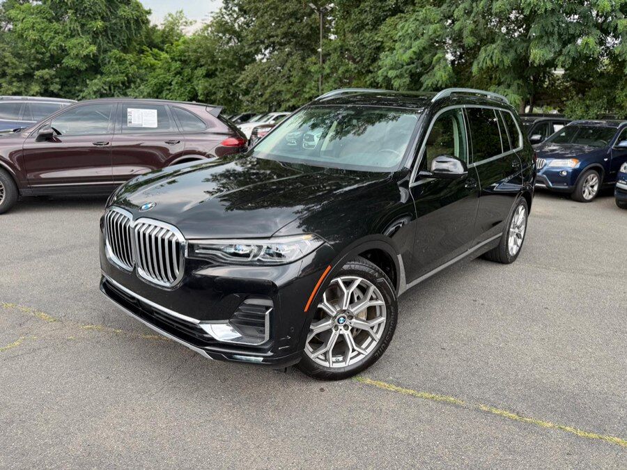 2020 BMW X7