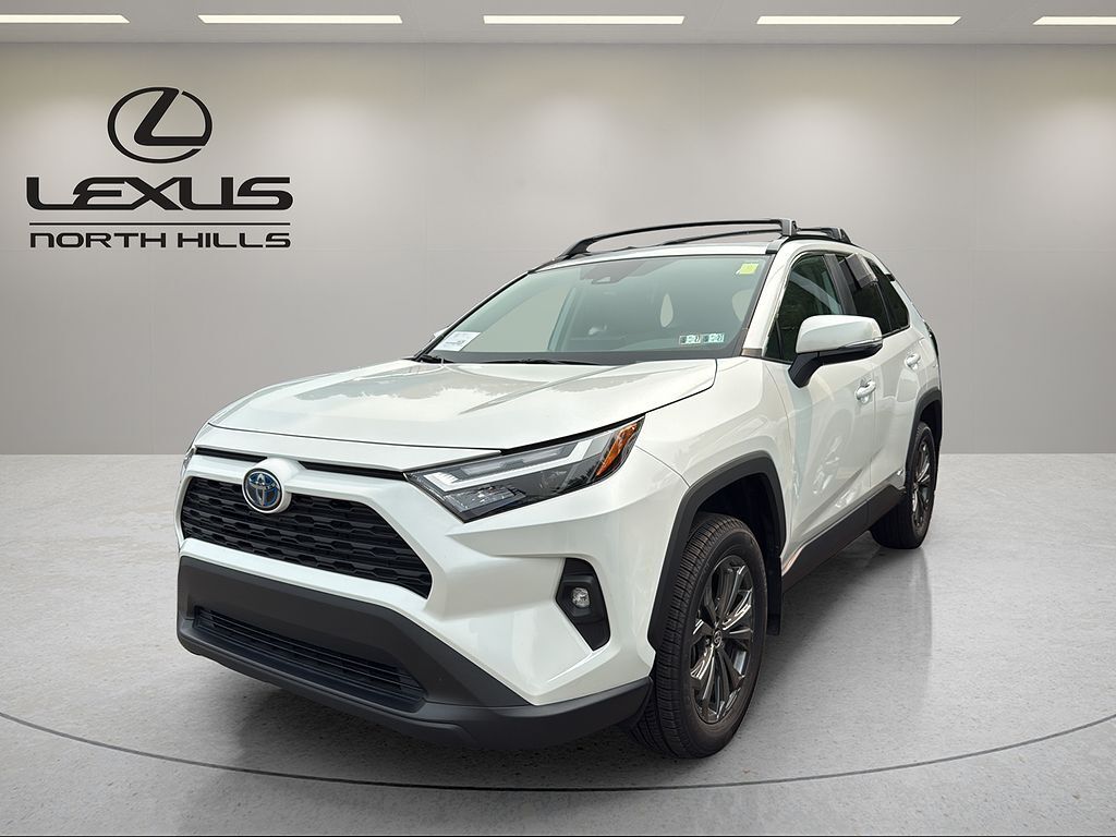 2024 TOYOTA RAV4