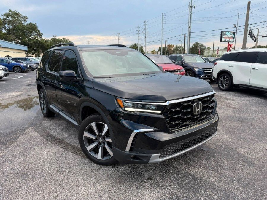 2025 HONDA Pilot