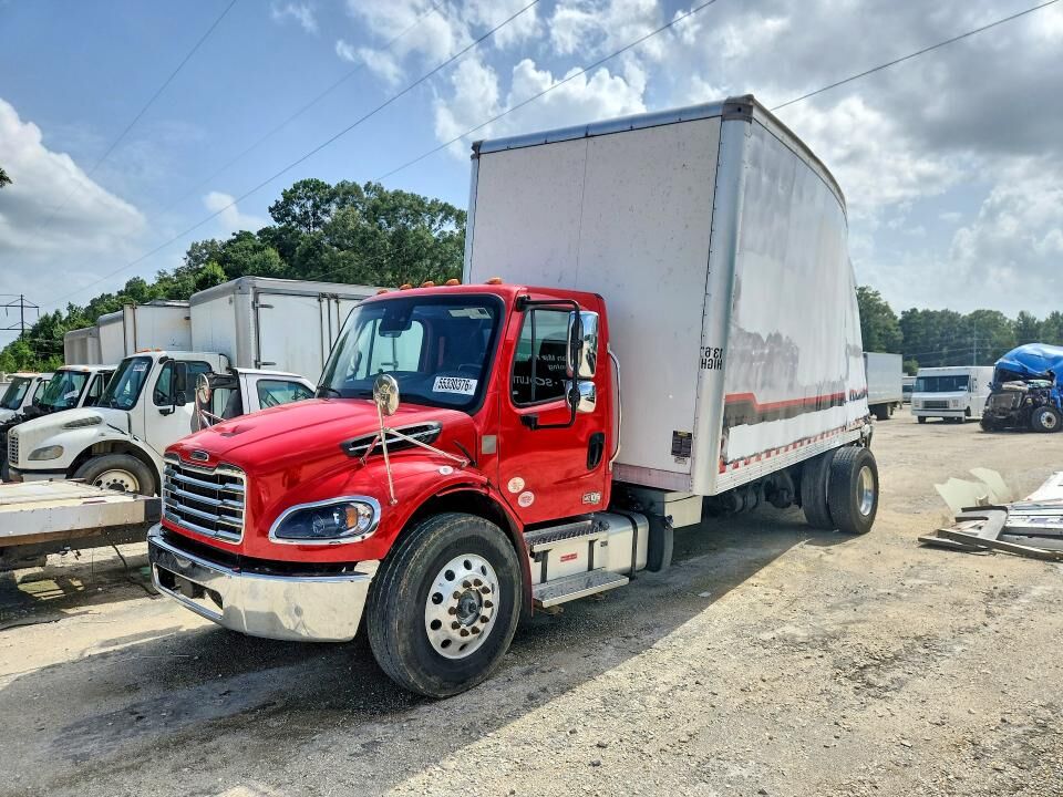 2025 FREIGHTLINER M2