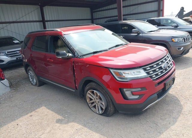 2016 FORD Explorer