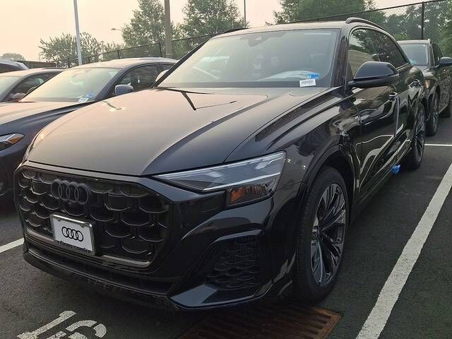 2026 AUDI Q8