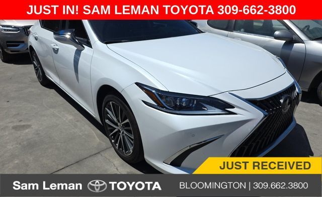 2025 LEXUS ES