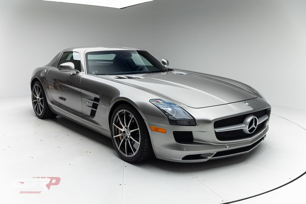 2012 MERCEDES-BENZ SLS-Class