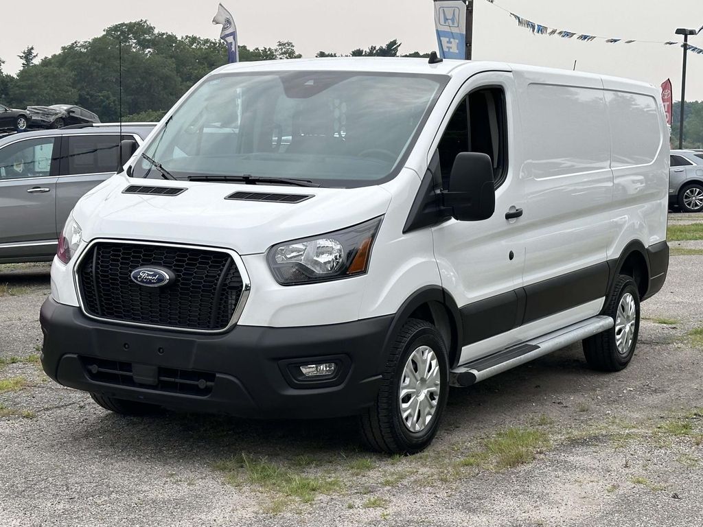 2025 FORD Transit