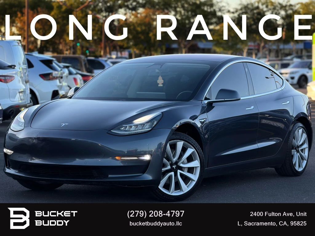 2018 TESLA Model 3