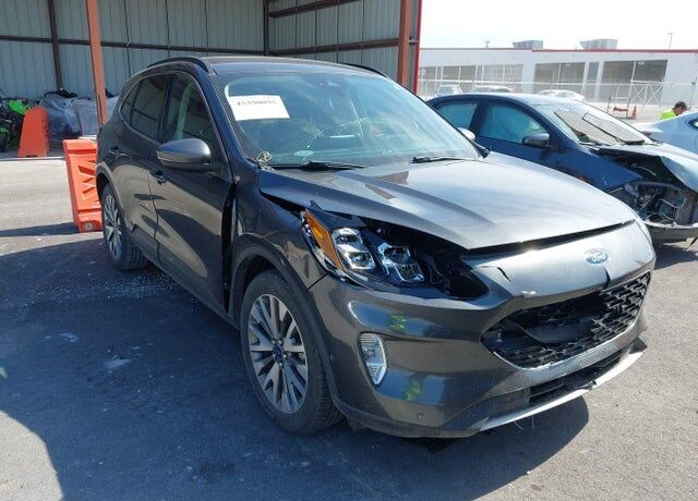 2020 FORD Escape