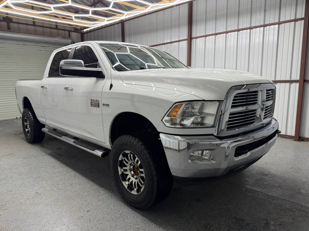 2011 DODGE Ram