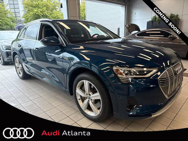 2019 AUDI e-tron