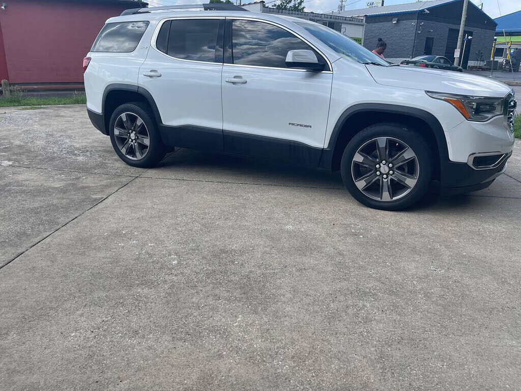 2017 GMC Acadia