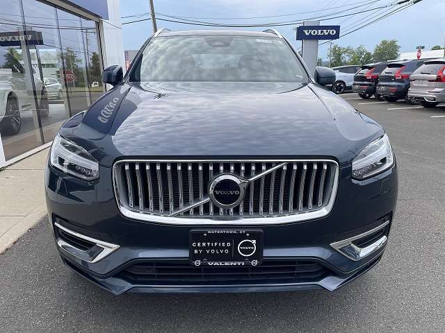 2024 VOLVO XC90