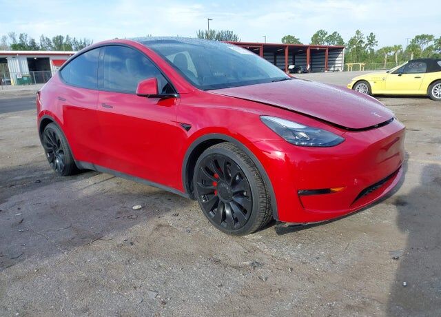 2023 TESLA Model Y