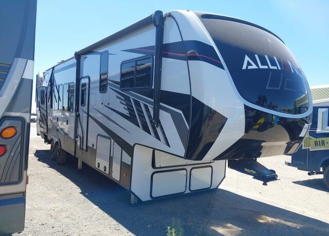 2021 ALLIANCE RV Valor