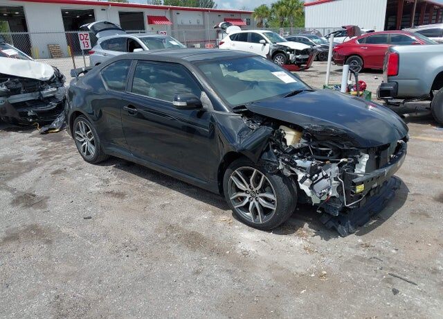 2014 TOYOTA SCION