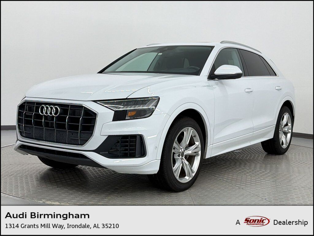 2022 AUDI Q8