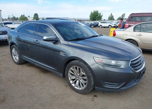 2015 FORD Taurus