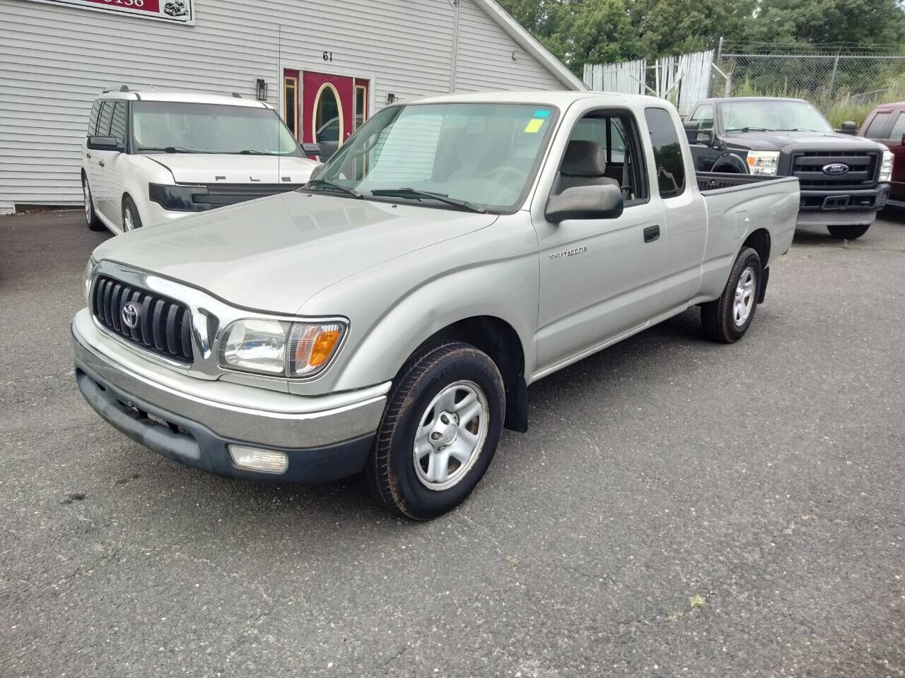 2002 TOYOTA Tacoma