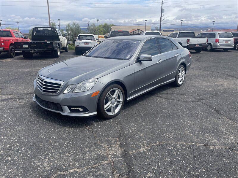 2011 MERCEDES-BENZ E-Class