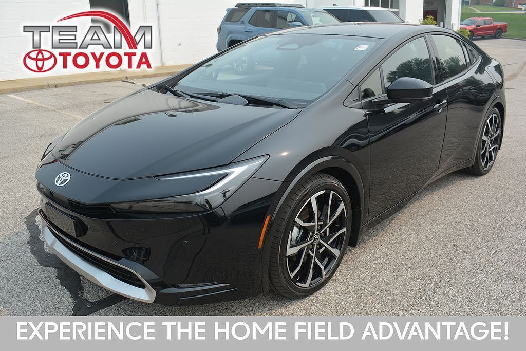 2026 TOYOTA Prius