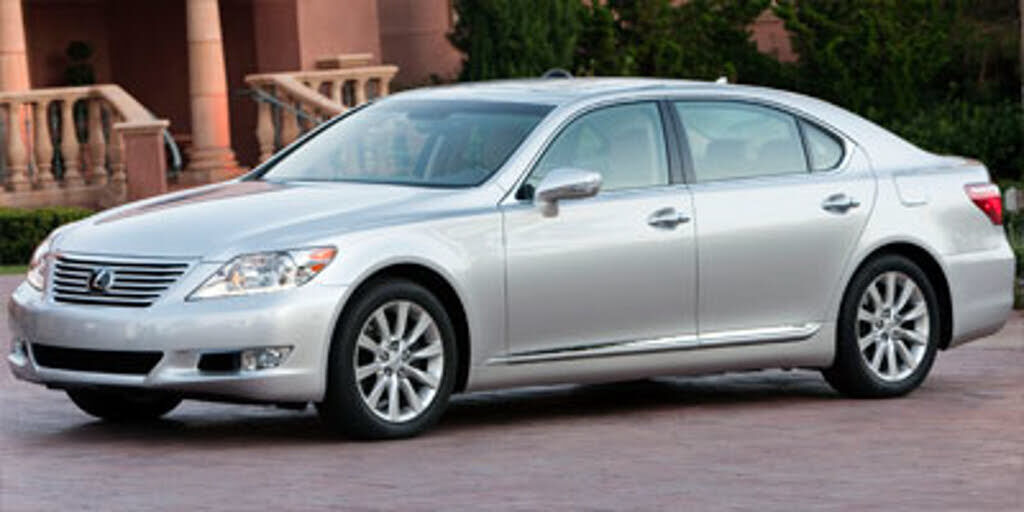 2011 LEXUS LS