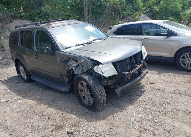 2005 NISSAN Pathfinder