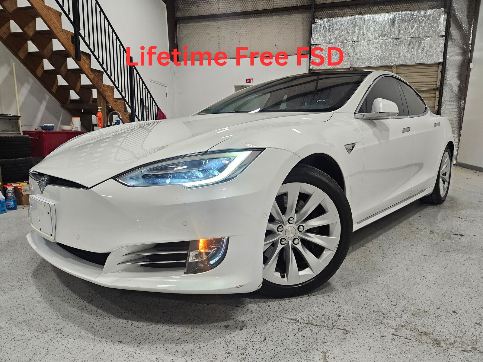 2017 TESLA Model S