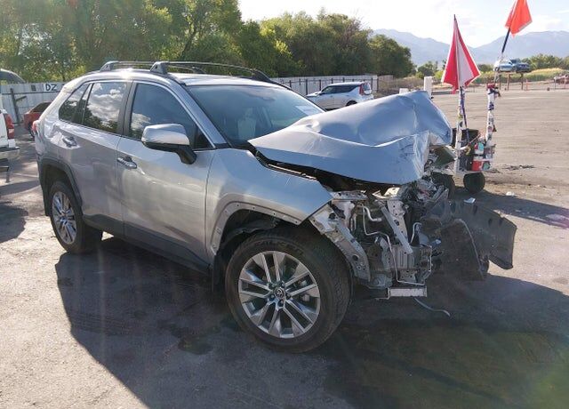 2022 TOYOTA RAV4