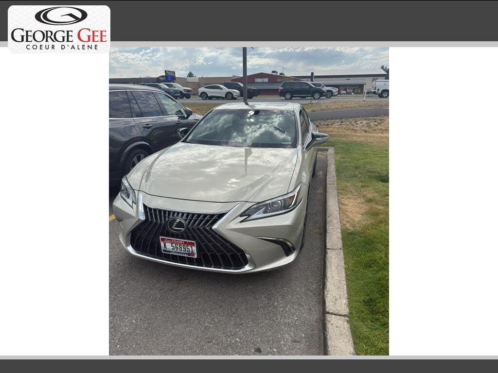 2023 LEXUS ES