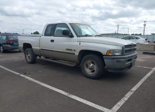 2001 DODGE Ram