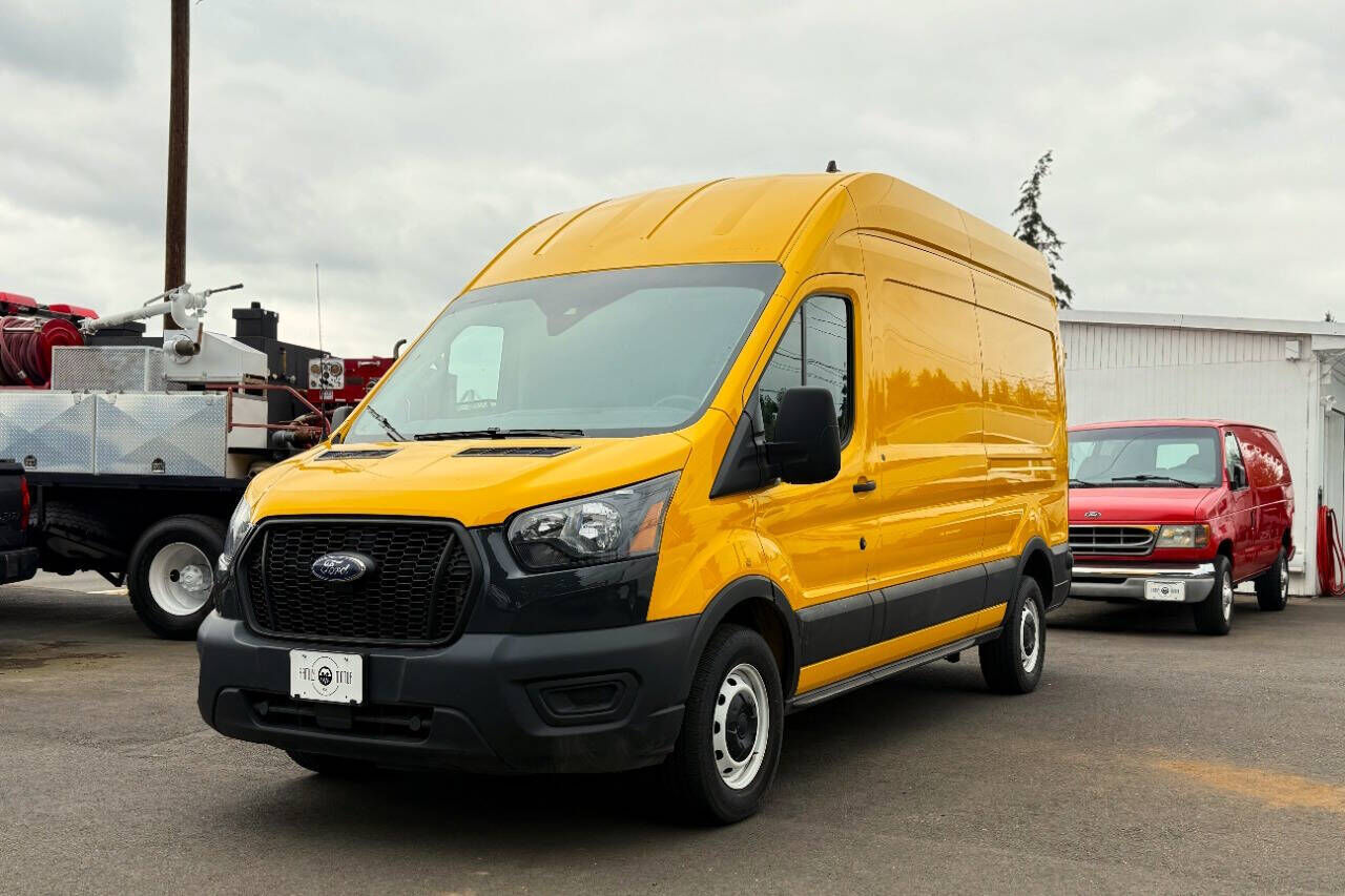2023 FORD Transit