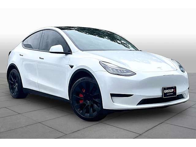 2023 TESLA Model Y