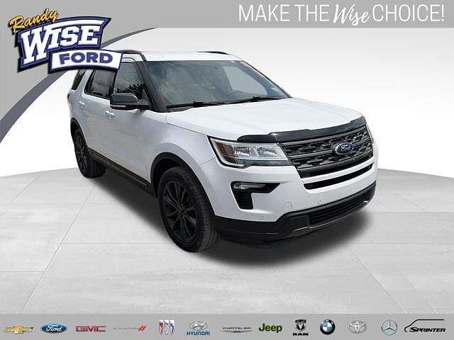 2018 FORD Explorer
