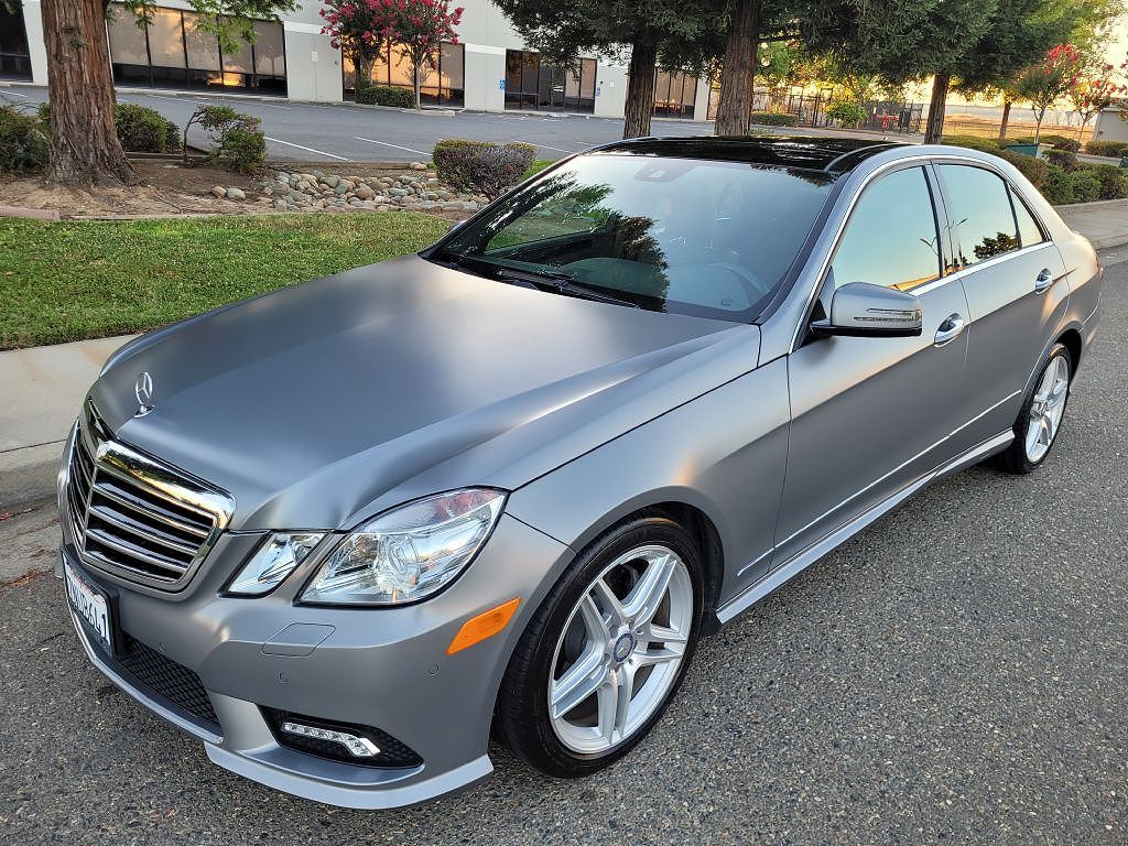 2011 MERCEDES-BENZ E-Class
