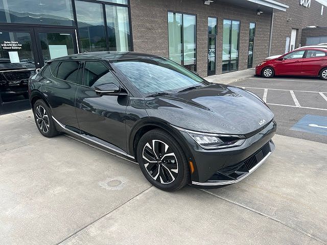 2023 KIA EV6