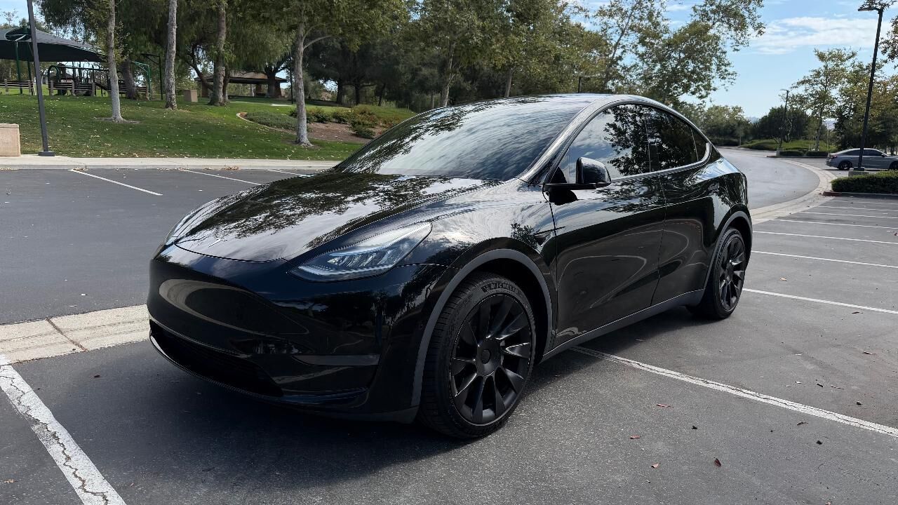 2020 TESLA Model Y