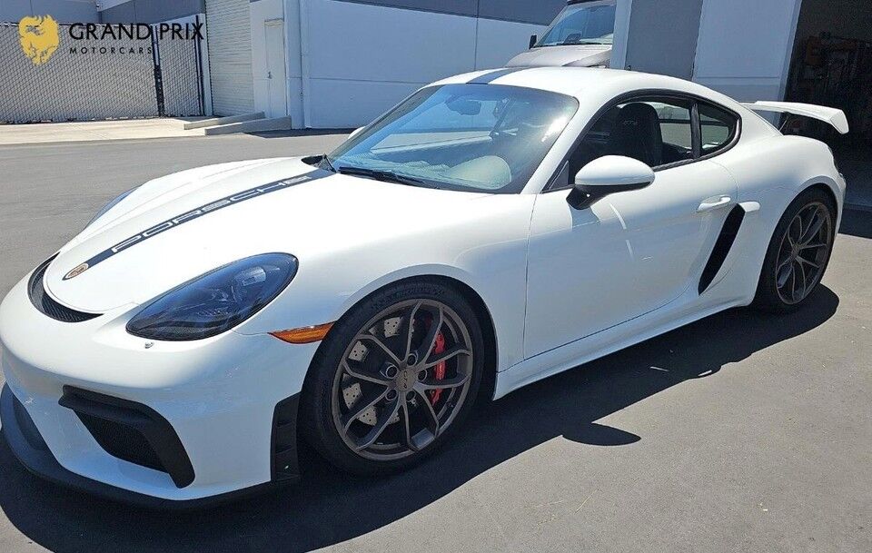 2021 PORSCHE 718