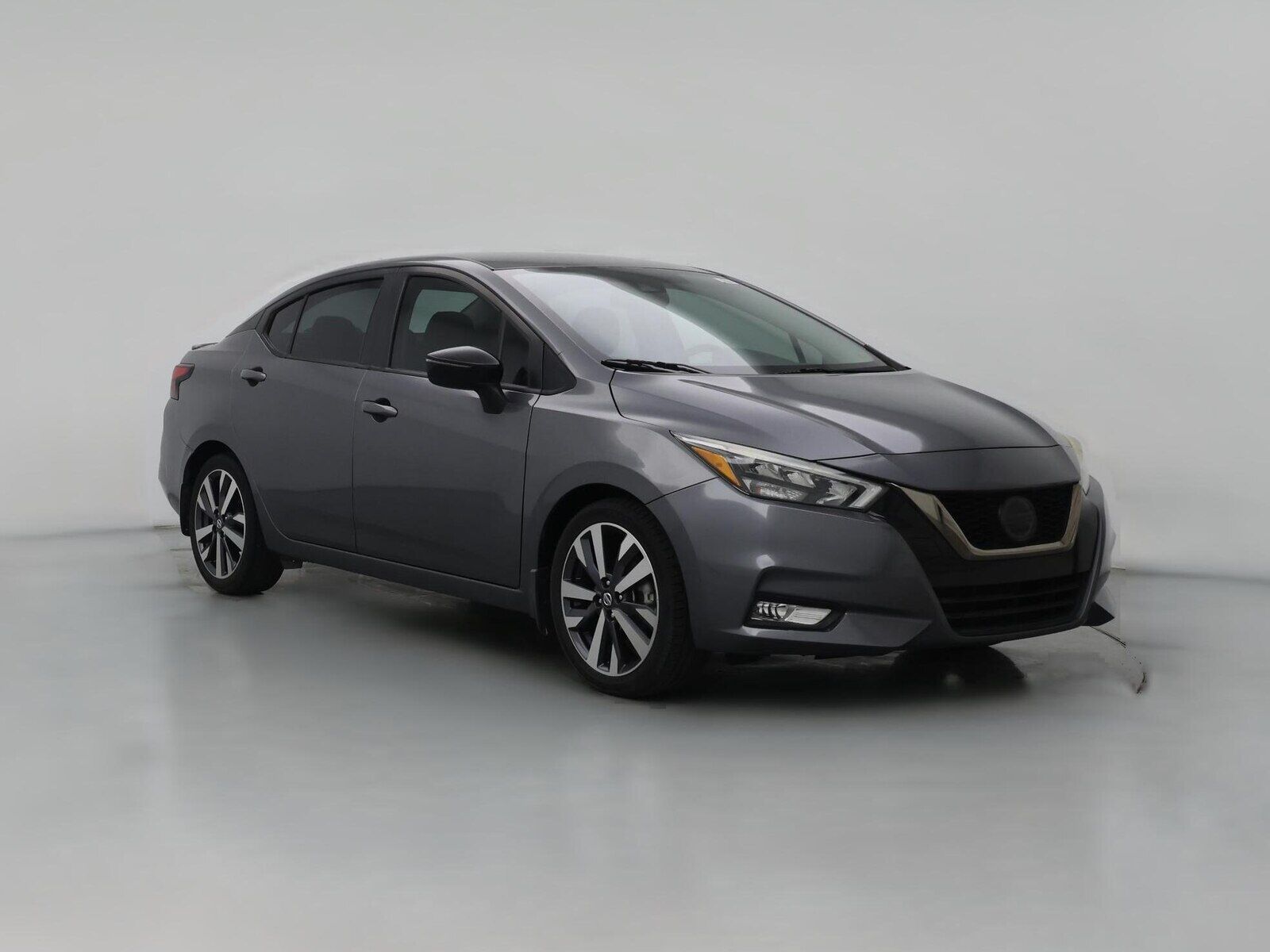 2020 NISSAN Versa