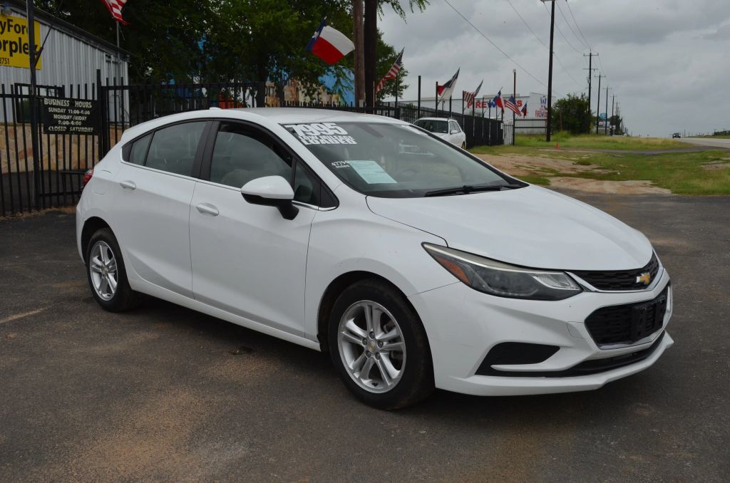 2018 CHEVROLET Cruze