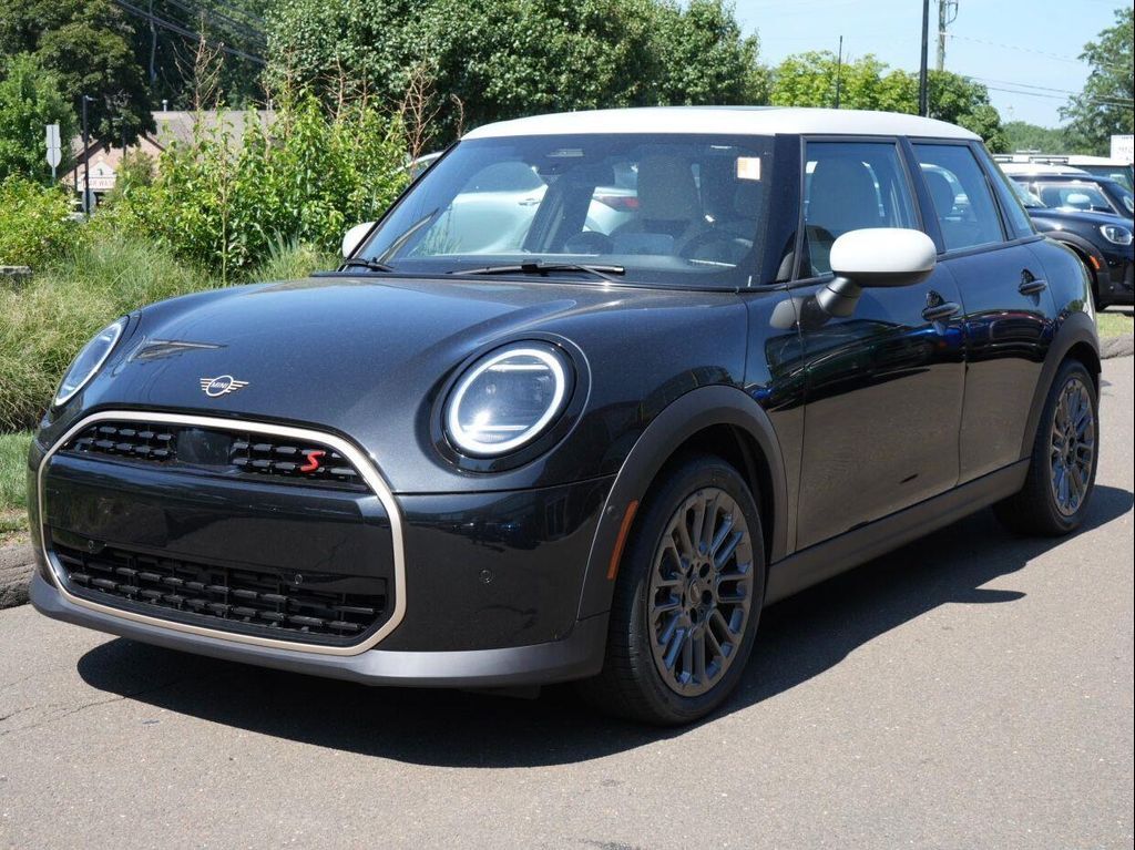 2026 MINI Hardtop