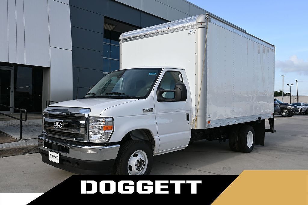 2027 FORD E-350