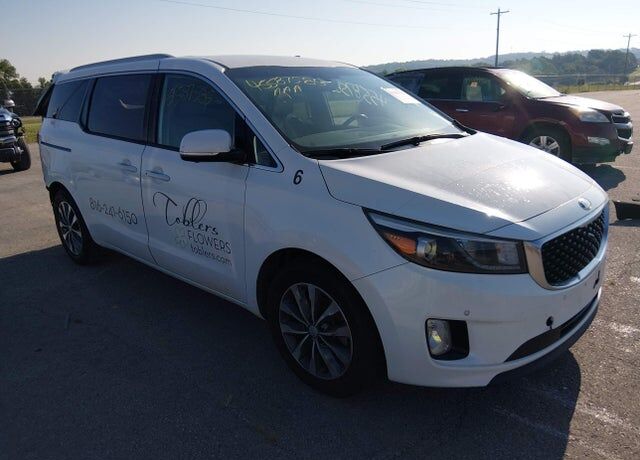 2016 KIA Sedona