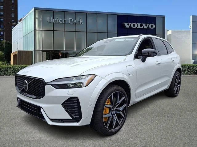 2026 VOLVO XC60