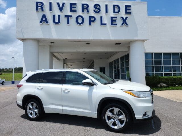 2016 TOYOTA Highlander